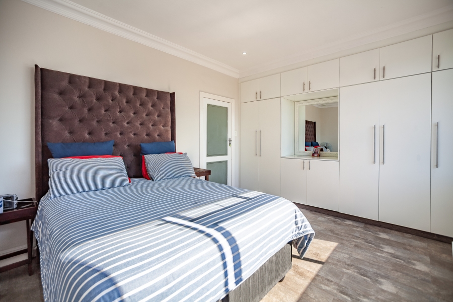 5 Bedroom Property for Sale in Milnerton Central Western Cape